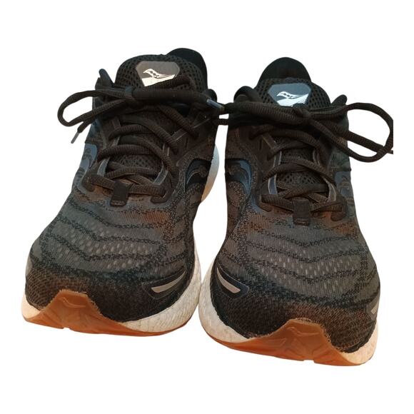 Saucony Triumph 19 Running Shoes Sneakers Women's Size 11 Black White S10678-12 - Picture 2 of 8